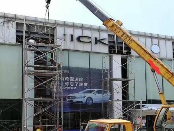 濠江区吊车出租电话_吊车出租起重机械21个安全要点